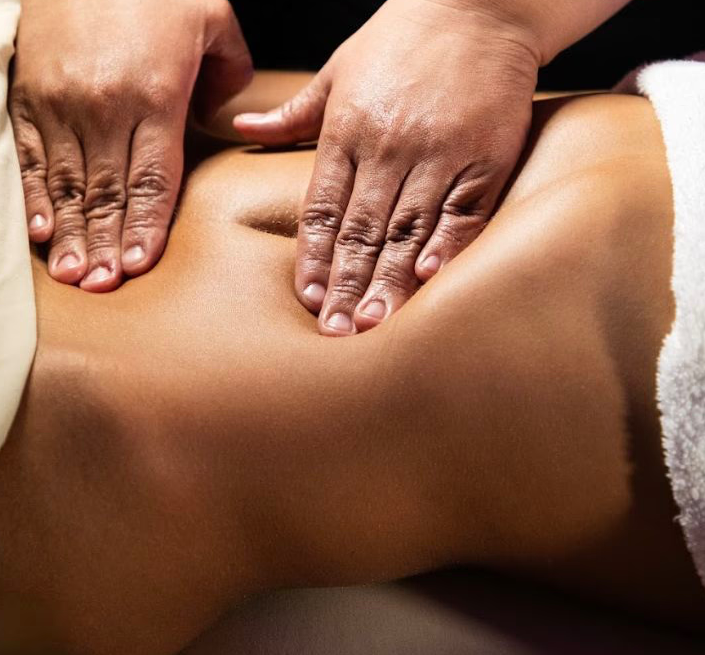 How to Reduce Water Retention Naturally (And Why Massage Helps)